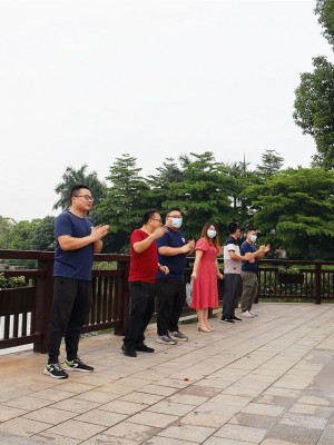 疫情期間如何強身健體、增強抵抗力？專家為你支招。不！澳鐳為你支招！