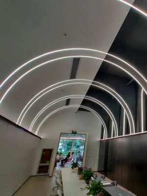 每年產出上千款新品！線形照明到底有多火？