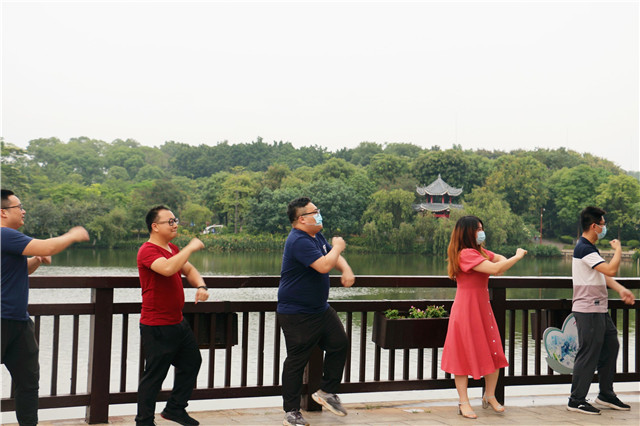 1600660911232881.jpg IMG_8263.JPG