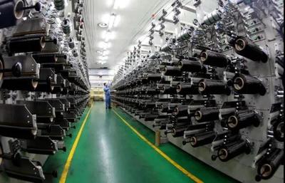 傅向升 啟動“雙循環”加速鍵，推動塑料制品銷售新突破
